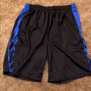 Men’s basketball shorts